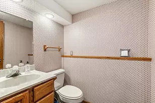 4711 Covington Cir, Eagan, MN 55122 - Photo 26