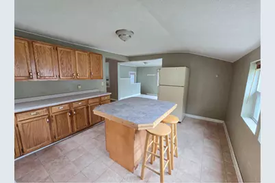 400 2nd Avenue SE, Wells, MN 56097 - Photo 10