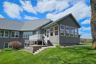 24020 Cty Rd 17, Winona, MN 55987 - Photo 14