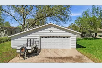 802 1st Street SW, Madelia, MN 56062 - Photo 26