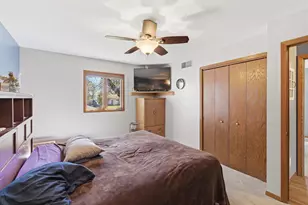 802 1st St SW, Madelia, MN 56062 - Photo 16
