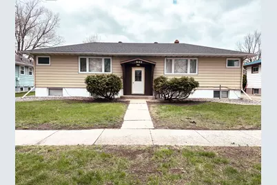 2606 9th Street N, Fargo, ND 58102 - Photo 1