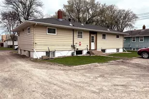 2606 9th St N, Fargo, ND 58102 - Photo 4