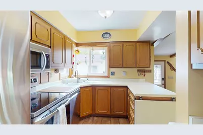 1002 13th Avenue NW, Rochester, MN 55901 - Photo 16