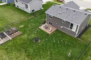 904 6th Ave NE, Kasson, MN 55944 - Photo 2