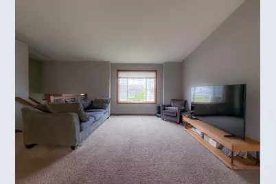 904 6th Avenue NE, Kasson, MN 55944 - Photo 6