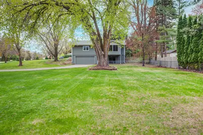 17620 19th Avenue N, Plymouth, MN 55447 - Photo 2