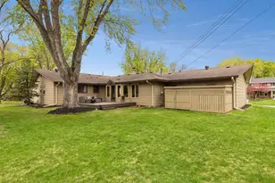 7401 W Shore Dr, Edina, MN 55435 - Photo 56
