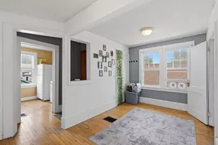 1105 Rose Ave E, Saint Paul, MN 55106 - Photo 2