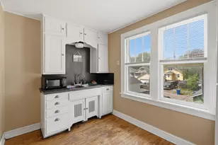 1105 Rose Ave E, Saint Paul, MN 55106 - Photo 6