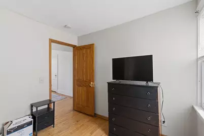 1105 Rose Avenue E, Saint Paul, MN 55106 - Photo 10