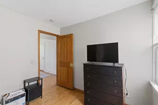 1105 Rose Ave E, Saint Paul, MN 55106 - Photo 10
