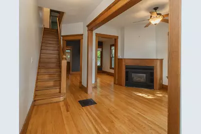 119 Isabel Street E, Saint Paul, MN 55107 - Photo 6