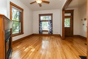 119 Isabel St E, Saint Paul, MN 55107 - Photo 16