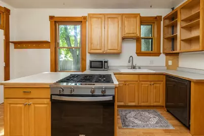 119 Isabel Street E, Saint Paul, MN 55107 - Photo 22