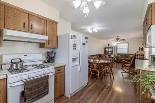 207 Lincoln St SW, Mapleton, MN 56065 - Photo 6