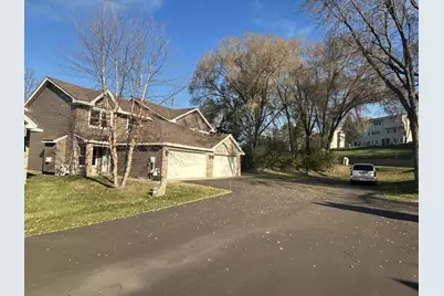 18502 Apple Tree Court, Minnetonka, MN 55345 - Photo 2