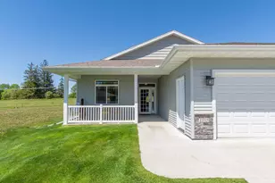 1552 Eagle Ridge St NE, Owatonna, MN 55060 - Photo 6