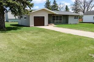 308 4th St E, Ada, MN 56510 - Photo 4