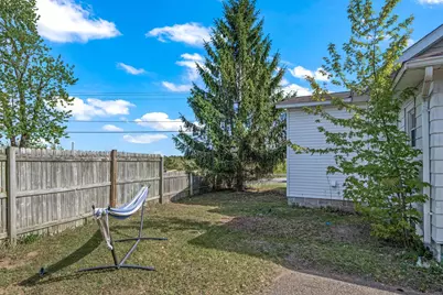 906 Cameron Street, Eau Claire, WI 54703 - Photo 26