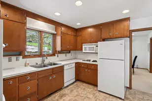 8018 Westwood Hills Dr, Saint Louis Park, MN 55426 - Photo 12