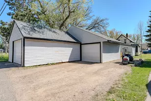 704 3rd St SE, Little Falls, MN 56345 - Photo 4