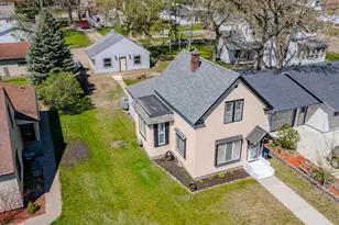704 3rd St SE, Little Falls, MN 56345 - Photo 1
