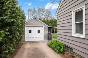 1178 Idaho Ave W, Saint Paul, MN 55108 - Photo 18