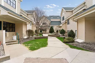 7614 York Avenue S #3215, Edina, MN 55435 - Photo 2