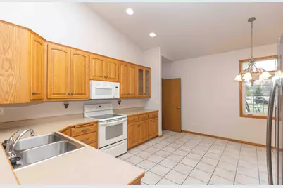 4534 3rd Street S, Moorhead, MN 56560 - Photo 18