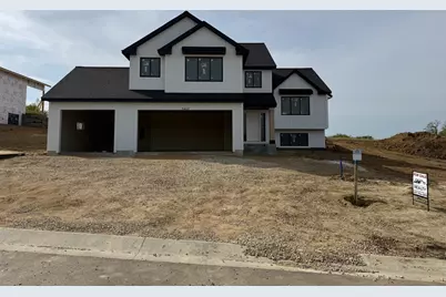 3463 Stonehedge Dr NE, Rochester, MN 55906 - Photo 16