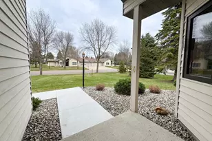 2208 Arrowwood Ct, Fergus Falls, MN 56537 - Photo 28
