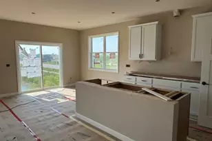 20031 Gaines Ct, Lakeville, MN 55044 - Photo 2
