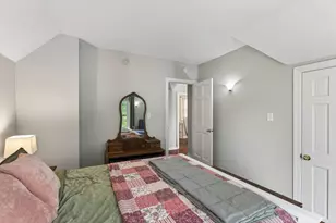 394 Dewey St, Saint Paul, MN 55104 - Photo 26