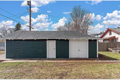 1810 Ross Avenue E, Saint Paul, MN 55119 - Photo 34