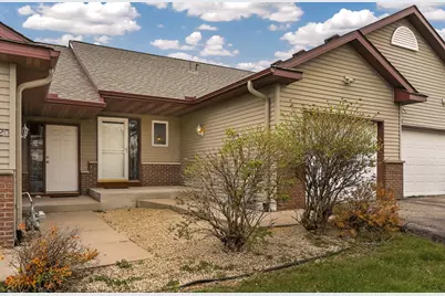718 10th Street SW, Pine Island, MN 55963 - Photo 1