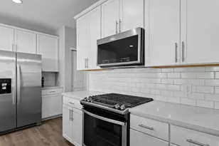 18536 60th Pl N, Plymouth, MN 55446 - Photo 14