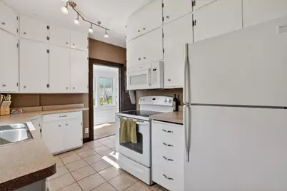 209 W Jefferson Street, Spring Valley, MN 55975 - Photo 6