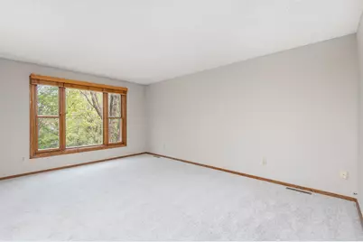 10135 47th Avenue N, Plymouth, MN 55442 - Photo 12