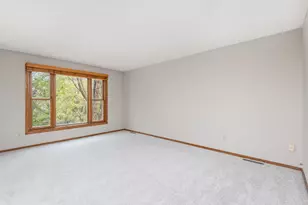 10135 47th Ave N, Plymouth, MN 55442 - Photo 12