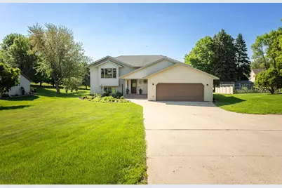 4701 Country Shores SW, Alexandria, MN 56308 - Photo 2