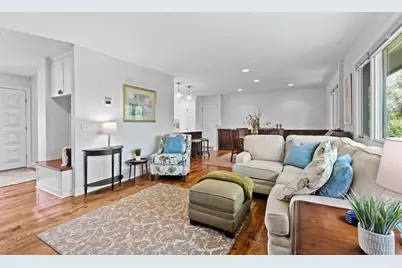10725 Woodwatch Circle, Eden Prairie, MN 55347 - Photo 6