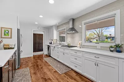 10725 Woodwatch Circle, Eden Prairie, MN 55347 - Photo 14
