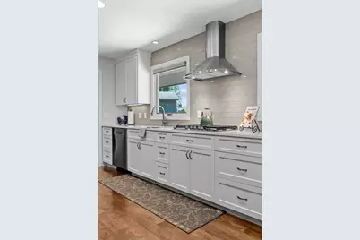 10725 Woodwatch Circle, Eden Prairie, MN 55347 - Photo 16