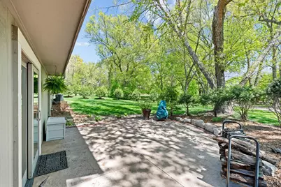 10725 Woodwatch Circle, Eden Prairie, MN 55347 - Photo 36