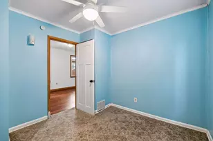 4146 Upton Ave N, Minneapolis, MN 55412 - Photo 18