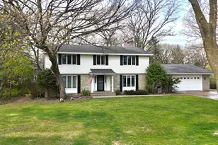 1736 Woodland Rd, Saint Cloud, MN 56304 - Photo 1
