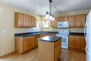 102 Eau Galle Dr, Elmwood, WI 54740 - Photo 12