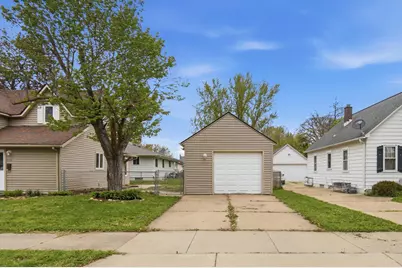 1110 5th Avenue NW, Austin, MN 55912 - Photo 30