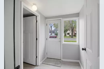 1110 5th Avenue NW, Austin, MN 55912 - Photo 12